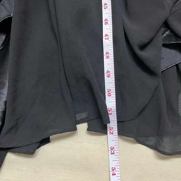 NWT Lulus M black ruffled side slit maxi dress - Picture 5 of 15